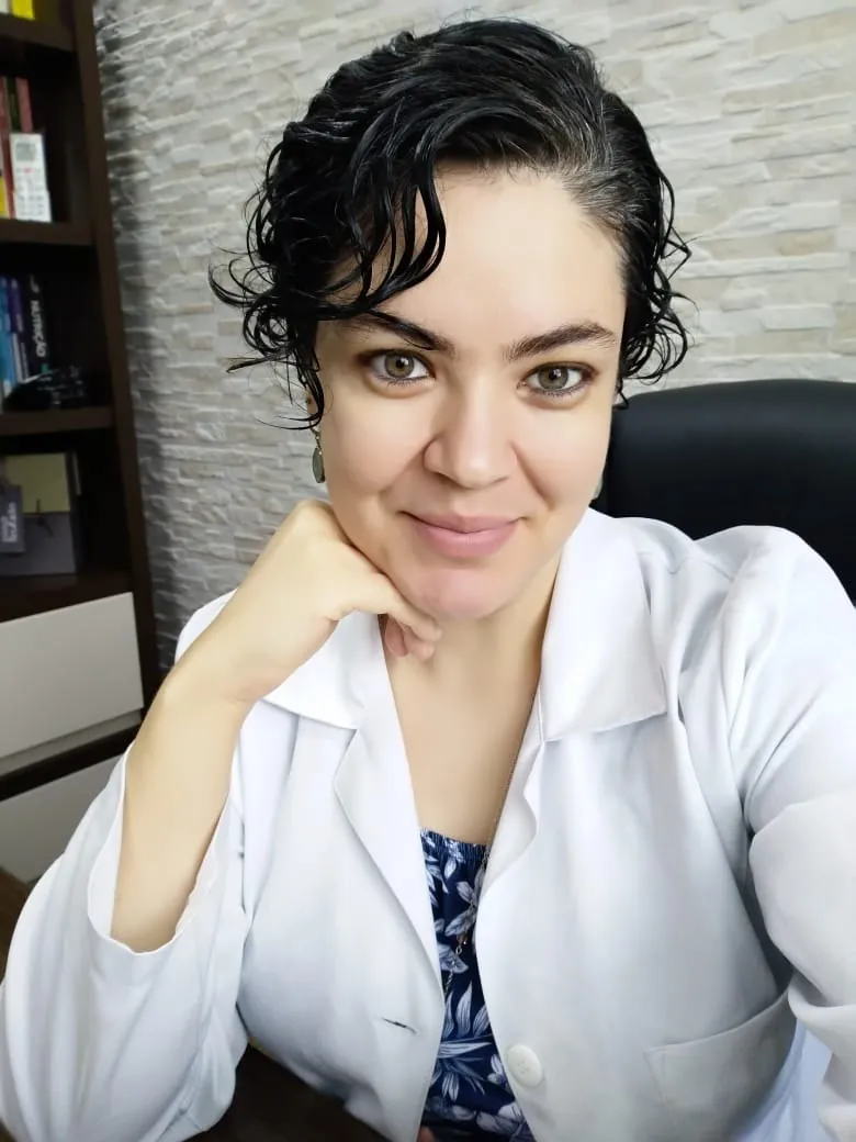 Nutricionista Claudia Amadeu